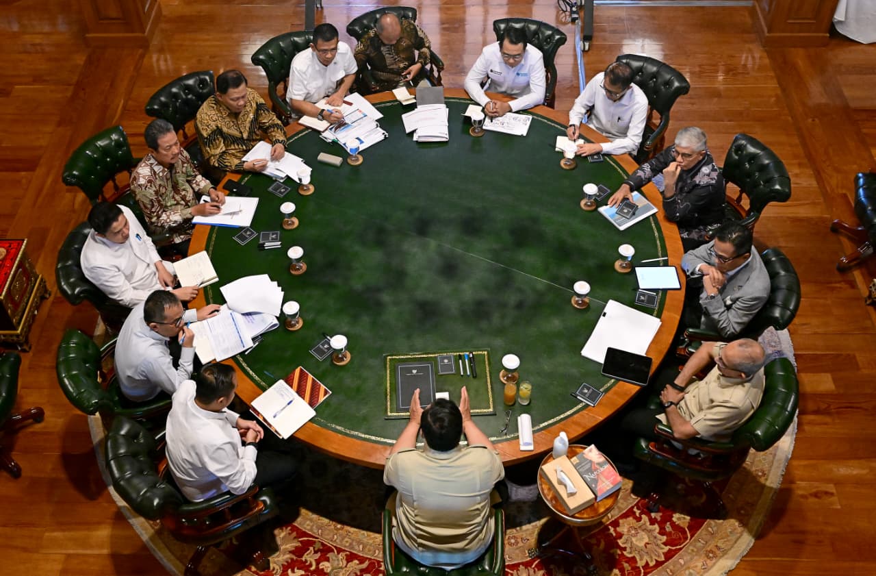 Presiden Prabowo Instruksikan Percepatan Pembangunan 100 Kampung Nelayan, Target Beroperasi Akhir 2026